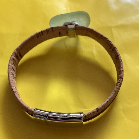 Handmade Cork Bracelet With Sea-Glass and Magnetic Fasten - Picture 3 of 5